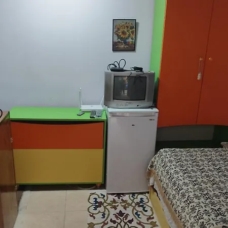 манолов *